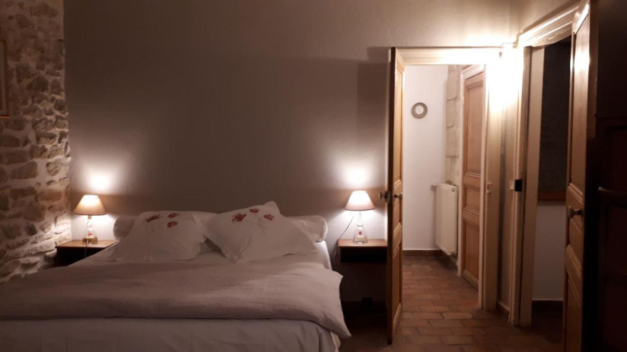 La Demeure Bed And Breakfast Aubais Exteriör bild